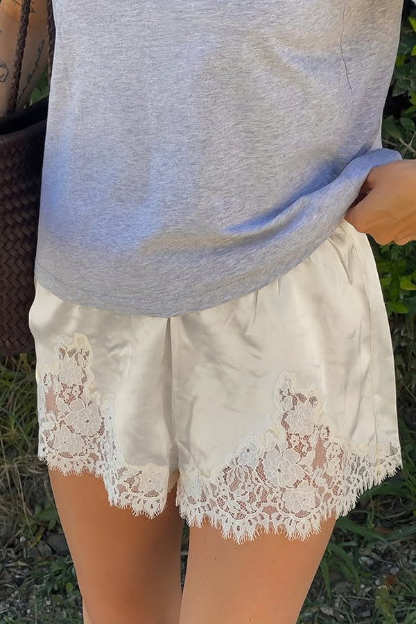 Fashion Lace Elastic Waist Casual Shorts