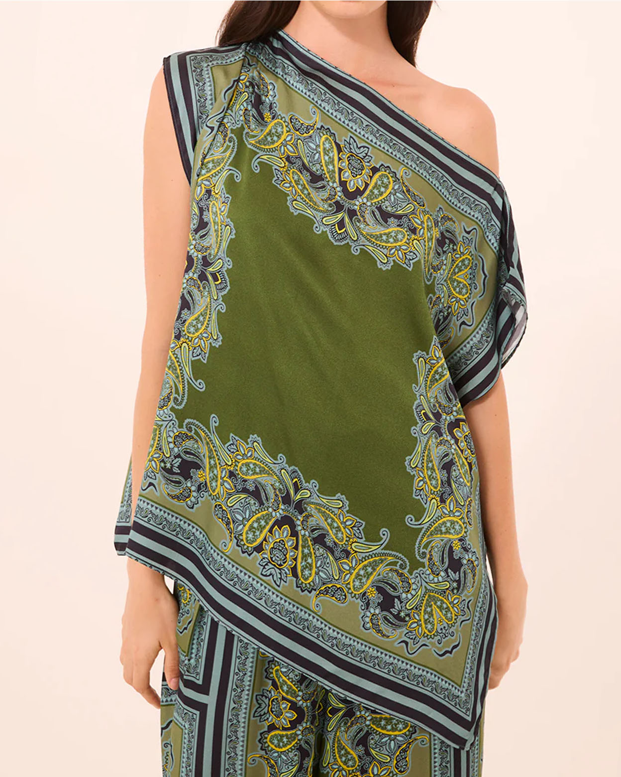 Marais Scarf Print Pants Set