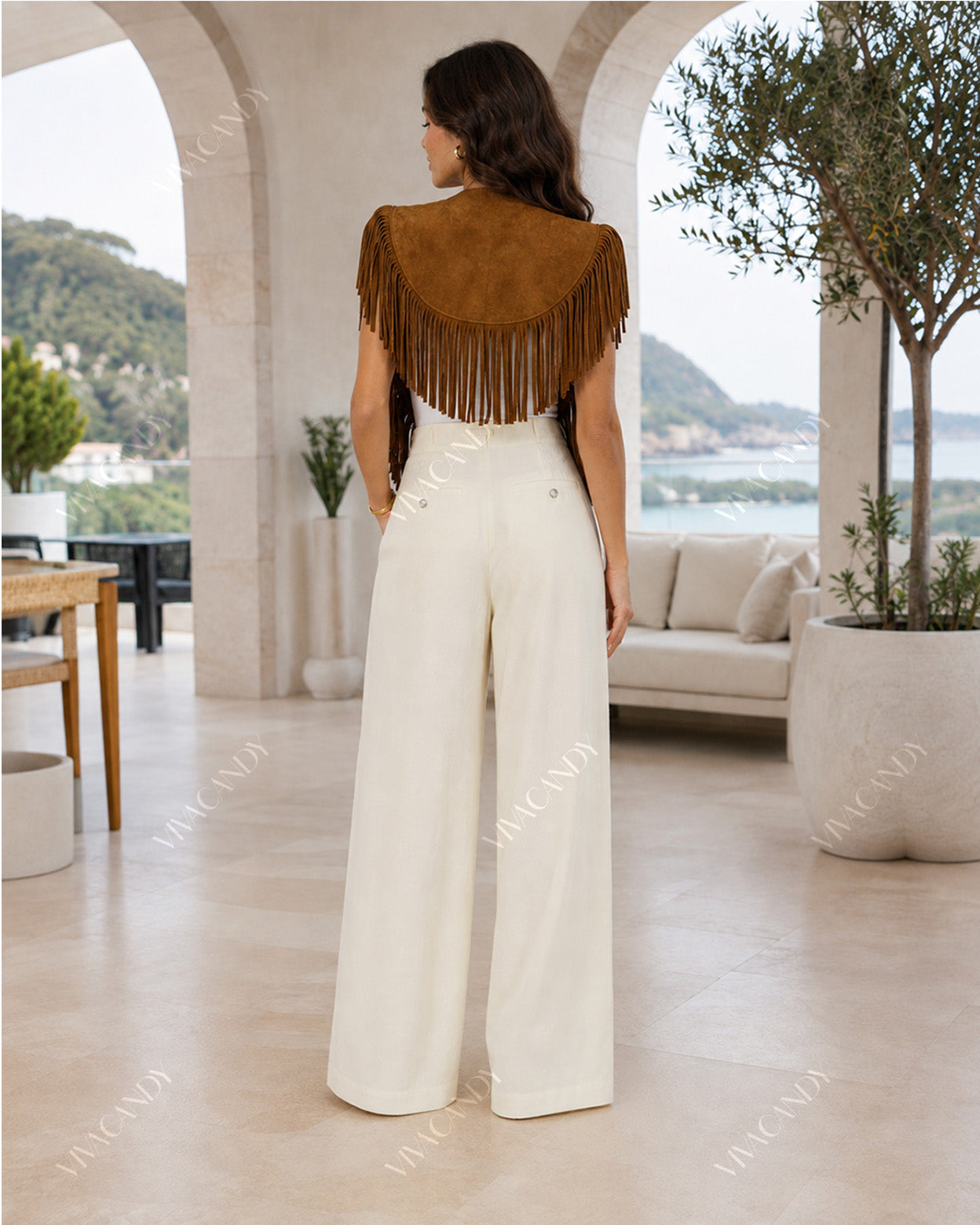 Elara Faux Suede Fringe Collar
